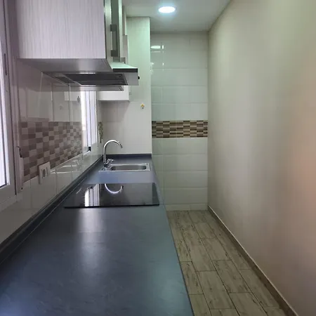 Apartment Campanar Flat 2 *